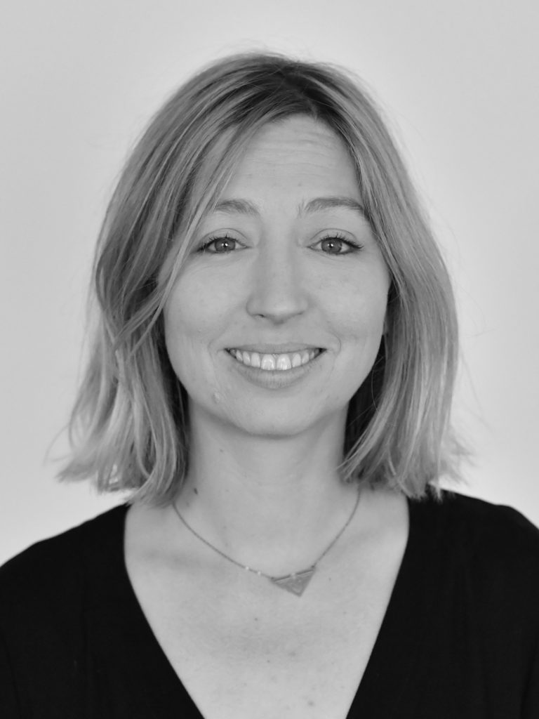 claire deschavannes